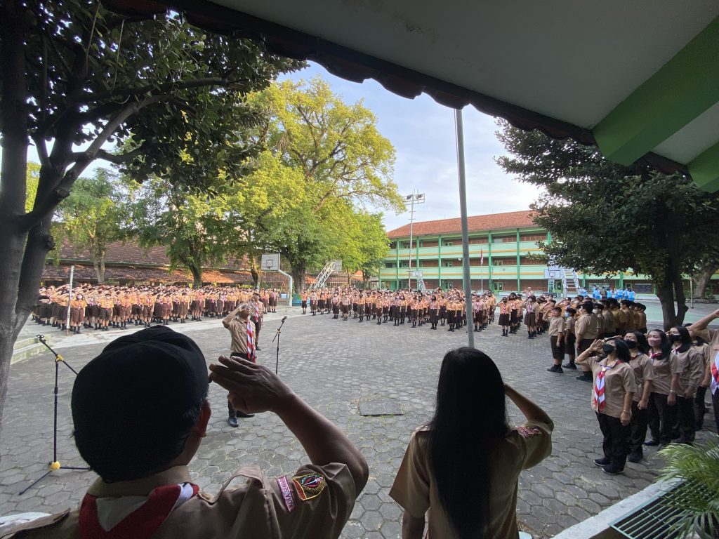 SMP THERESIANA_SMP FAVORIT SEMARANG_PRAMUKA (5)